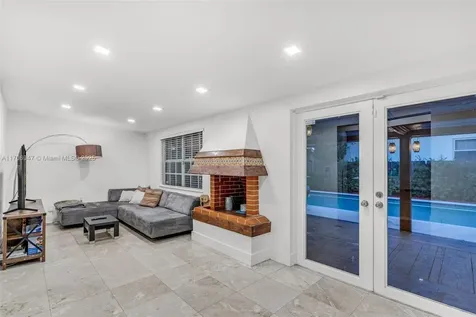 2293 SW 24th Terrace Miami FL 33145