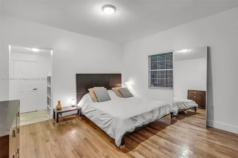 2293 SW 24th Terrace Miami FL 33145