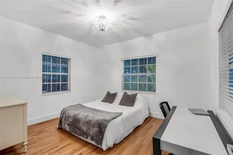 2293 SW 24th Terrace Miami FL 33145