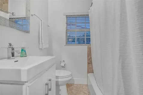 2293 SW 24th Terrace Miami FL 33145