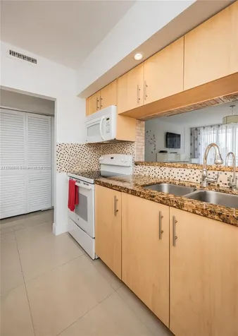 3505 S Ocean Drive Hollywood FL 33019