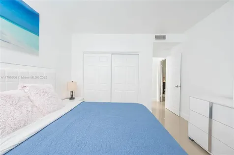 3505 S Ocean Drive Hollywood FL 33019