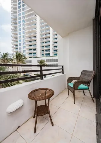3505 S Ocean Drive Hollywood FL 33019