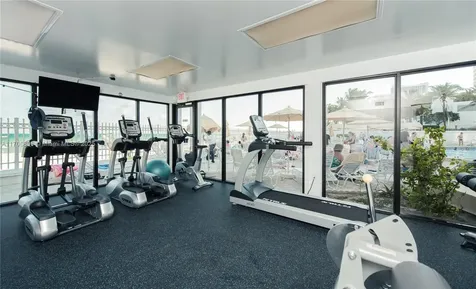 3505 S Ocean Drive Hollywood FL 33019