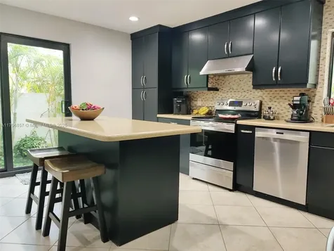 17715 NW 62nd Place N Hialeah FL 33015
