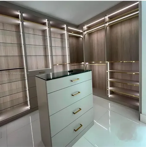 17715 NW 62nd Place N Hialeah FL 33015