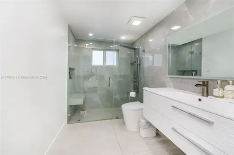 12525 SW 187th Street Miami FL 33177