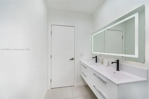 12525 SW 187th Street Miami FL 33177