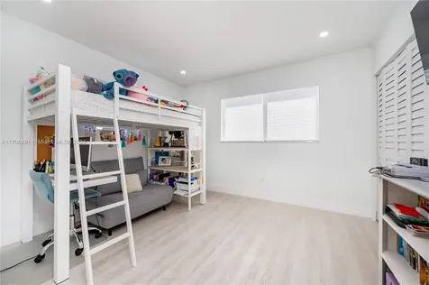 12525 SW 187th Street Miami FL 33177