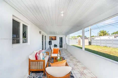 12525 SW 187th Street Miami FL 33177