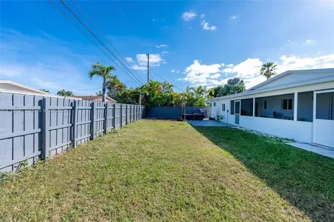 12525 SW 187th Street Miami FL 33177