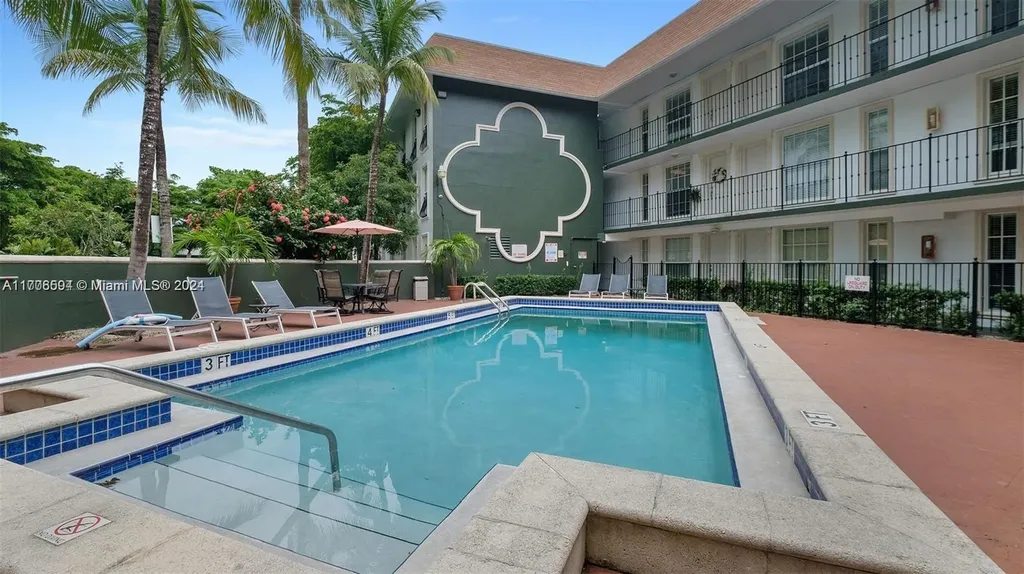 3245 Virginia Street Miami FL 33133