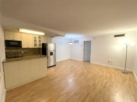 3245 Virginia Street Miami FL 33133
