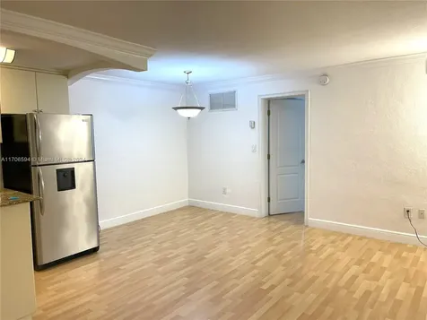 3245 Virginia Street Miami FL 33133