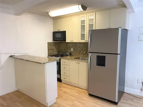 3245 Virginia Street Miami FL 33133