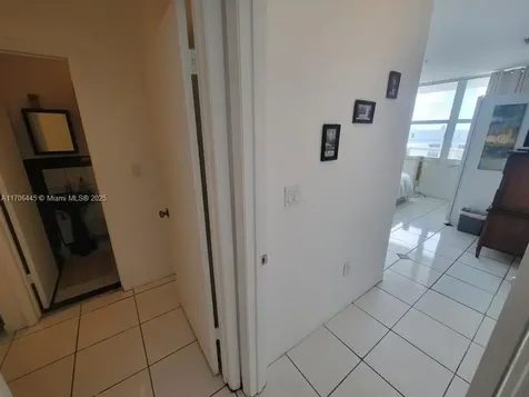 5601 Collins Avenue Miami Beach FL 33140