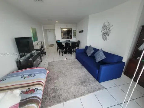 5601 Collins Avenue Miami Beach FL 33140