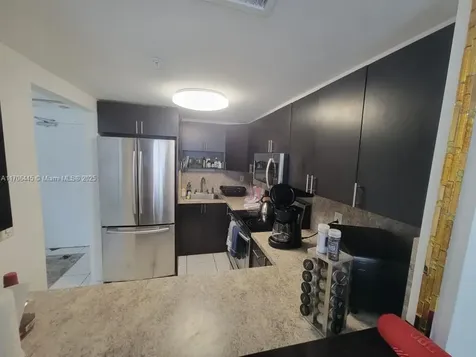 5601 Collins Avenue Miami Beach FL 33140