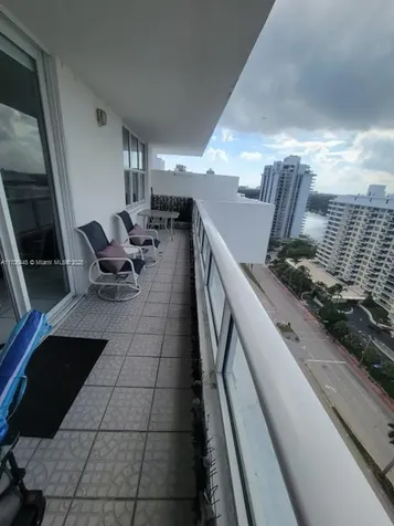 5601 Collins Avenue Miami Beach FL 33140
