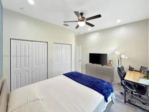 21320 SW 232nd Street Miami FL 33170