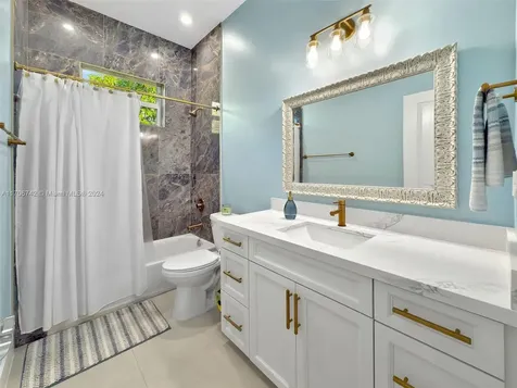 21320 SW 232nd Street Miami FL 33170