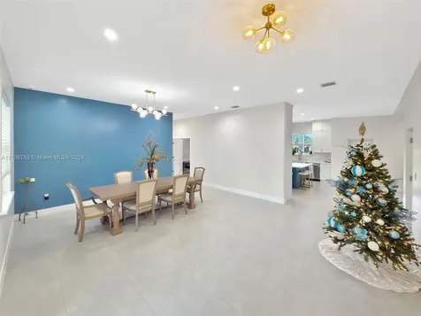 21320 SW 232nd Street Miami FL 33170
