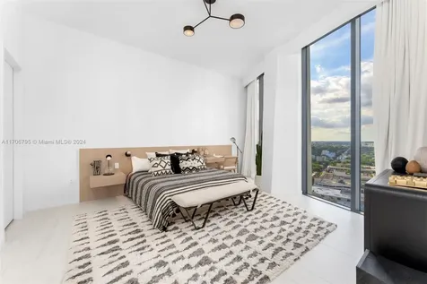 2811 S Bayshore Drive Miami FL 33133