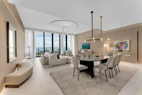 2811 S Bayshore Drive Miami FL 33133