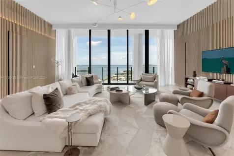2811 S Bayshore Drive Miami FL 33133
