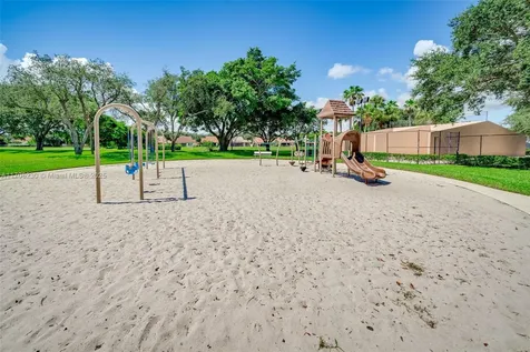 5106 51st Way West Palm Beach FL 33409