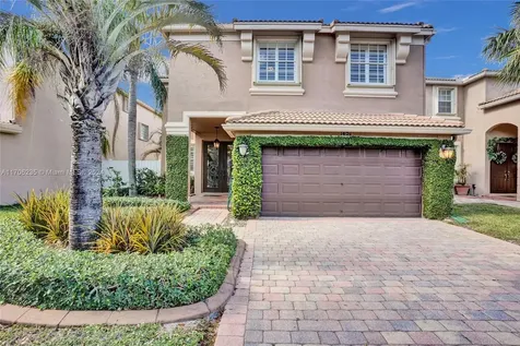 1451 Briar Oak Court Royal Palm Beach FL 33411