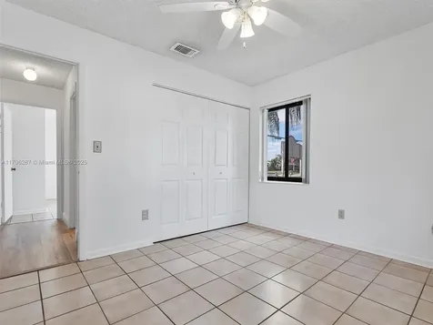4648 SW 136th Place Miami FL 33175