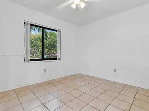 4648 SW 136th Place Miami FL 33175
