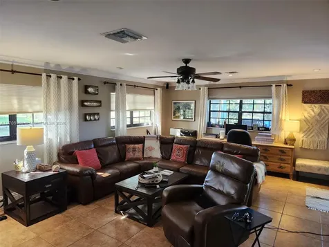 2131 NW 107th Avenue Sunrise FL 33322