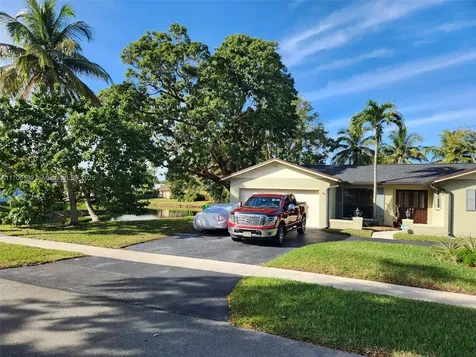 2131 NW 107th Avenue Sunrise FL 33322
