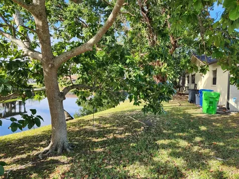 2131 NW 107th Avenue Sunrise FL 33322
