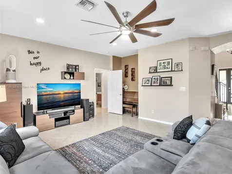 19479 S Whitewater Avenue Weston FL 33332