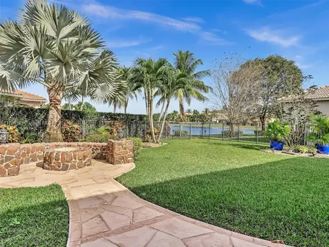 19479 S Whitewater Avenue Weston FL 33332