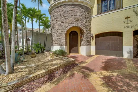 7086 Spyglass Avenue Parkland FL 33076