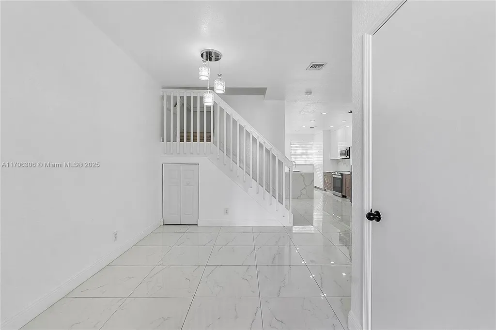 11650 NW 47th Drive Coral Springs FL 33076