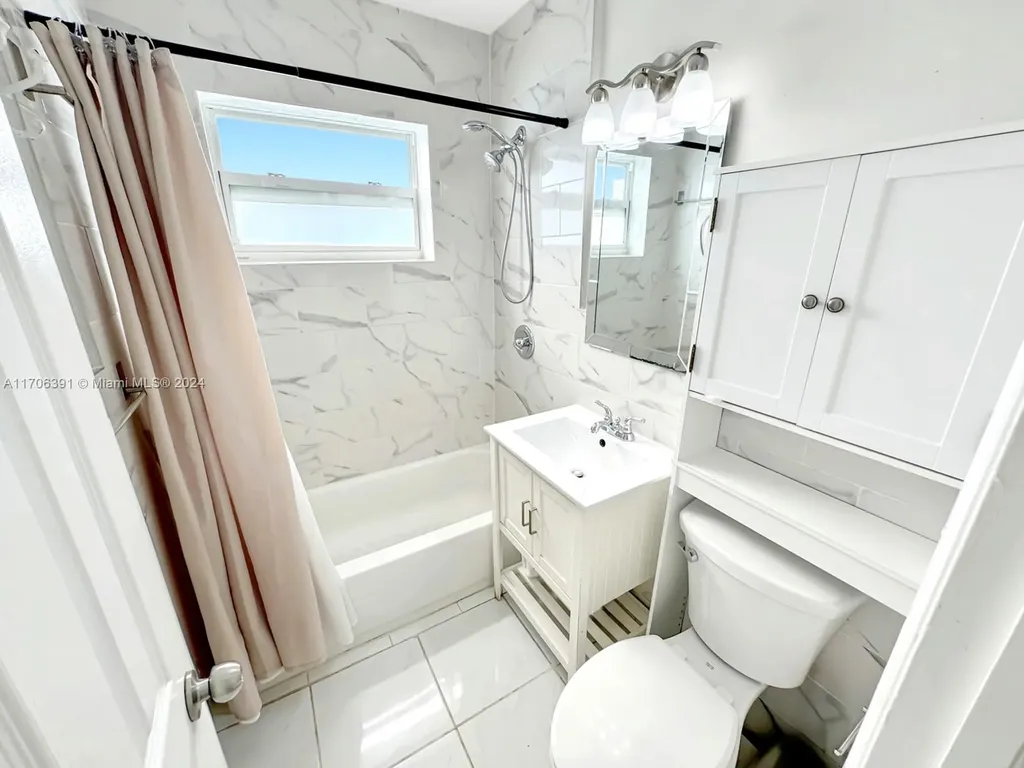 1820 SW 11th Court Fort Lauderdale FL 33312