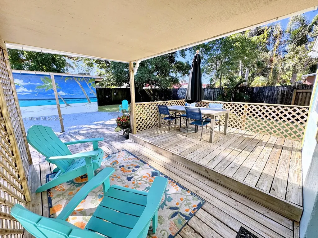 1820 SW 11th Court Fort Lauderdale FL 33312