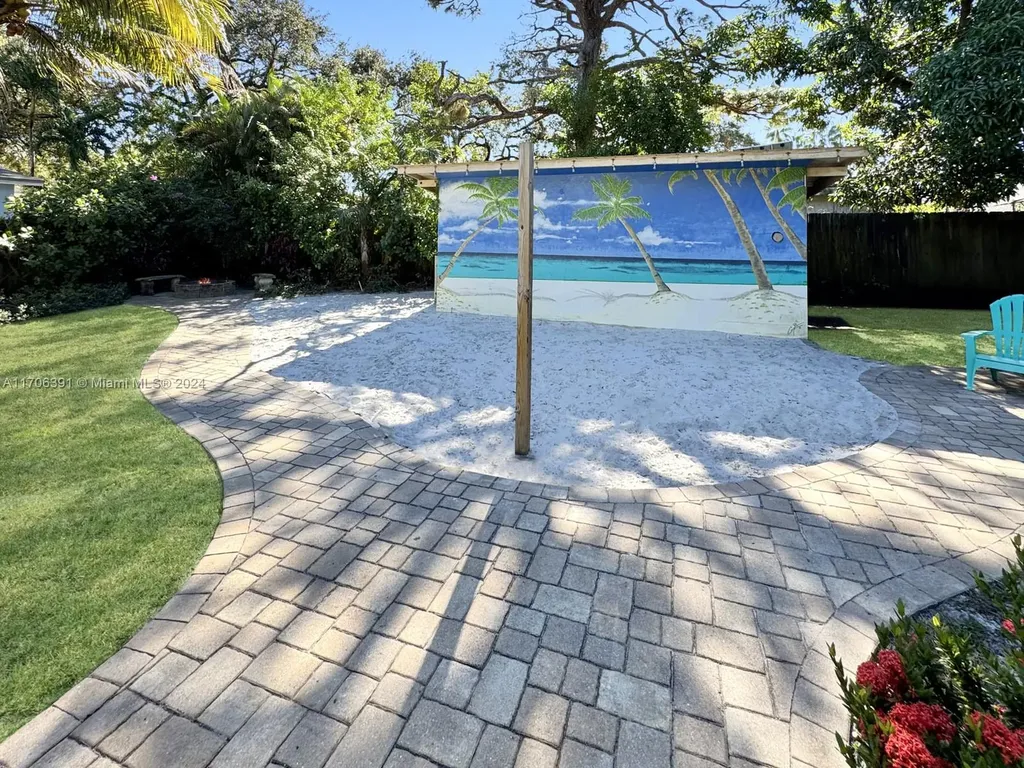 1820 SW 11th Court Fort Lauderdale FL 33312