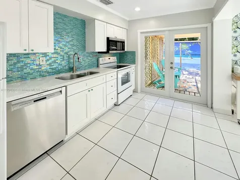 1820 SW 11th Court Fort Lauderdale FL 33312