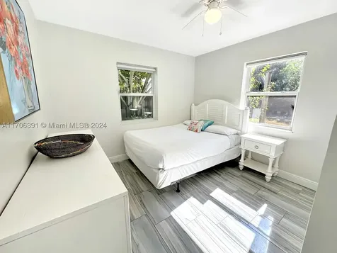 1820 SW 11th Court Fort Lauderdale FL 33312