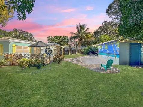 1820 SW 11th Court Fort Lauderdale FL 33312