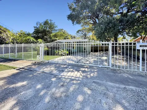 1820 SW 11th Court Fort Lauderdale FL 33312