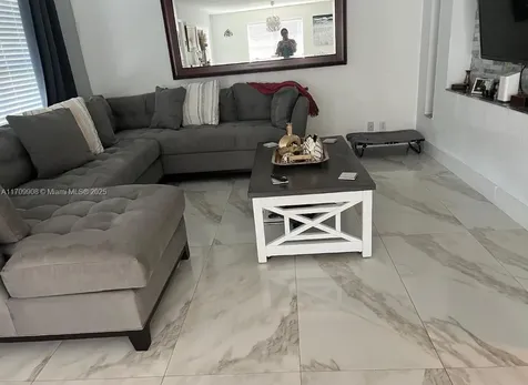 845 NW 10th Street Hallandale Beach FL 33009