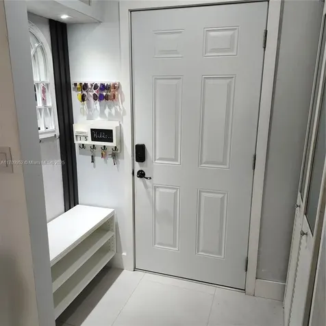 10865 NW 7th Street Miami FL 33172