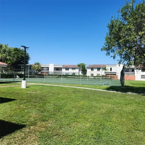 10865 NW 7th Street Miami FL 33172